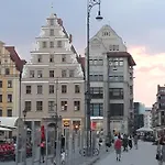 Apartmán Neoapartments - Rynek Pod Gryfami Vratislav