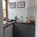 Neoapartments - Rynek Pod Gryfami *