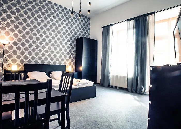 Neoapartments - Rynek Pod Gryfami * Wroclaw